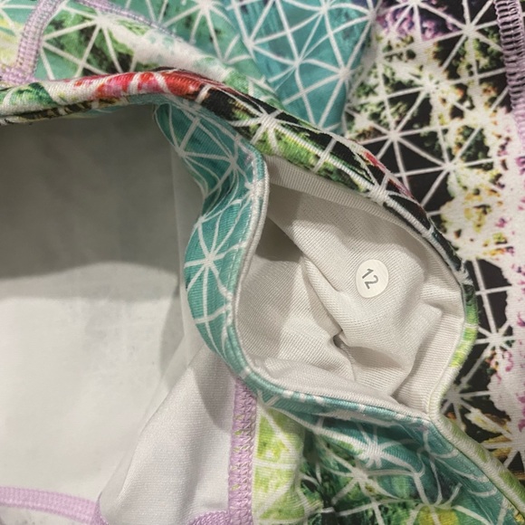 Lululemon Paradise Grid ☀️ Rare - Picture 3 of 4